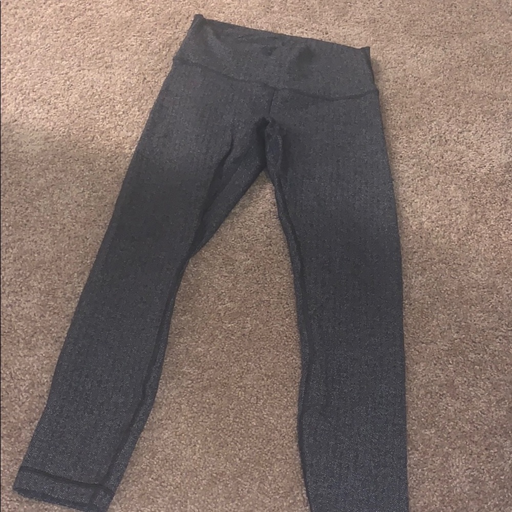 Lululemon wunder unders!